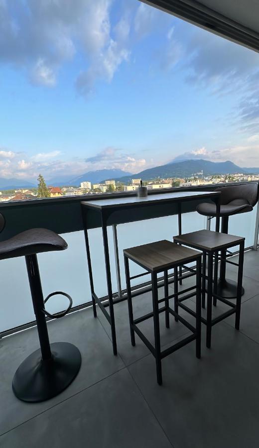Luxueux Appartement T4 - Lac 5 Min - Parkings Privatifs - Vue Lac Et Montagne Annecy Extérieur photo