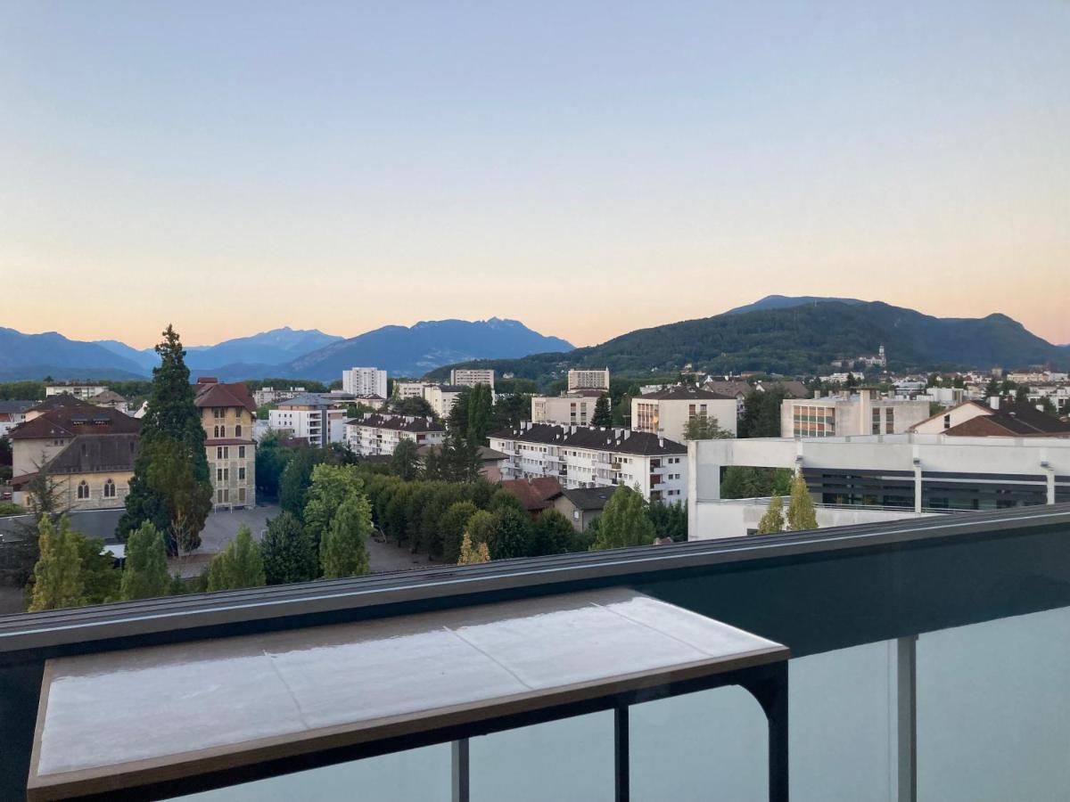 Luxueux Appartement T4 - Lac 5 Min - Parkings Privatifs - Vue Lac Et Montagne Annecy Extérieur photo