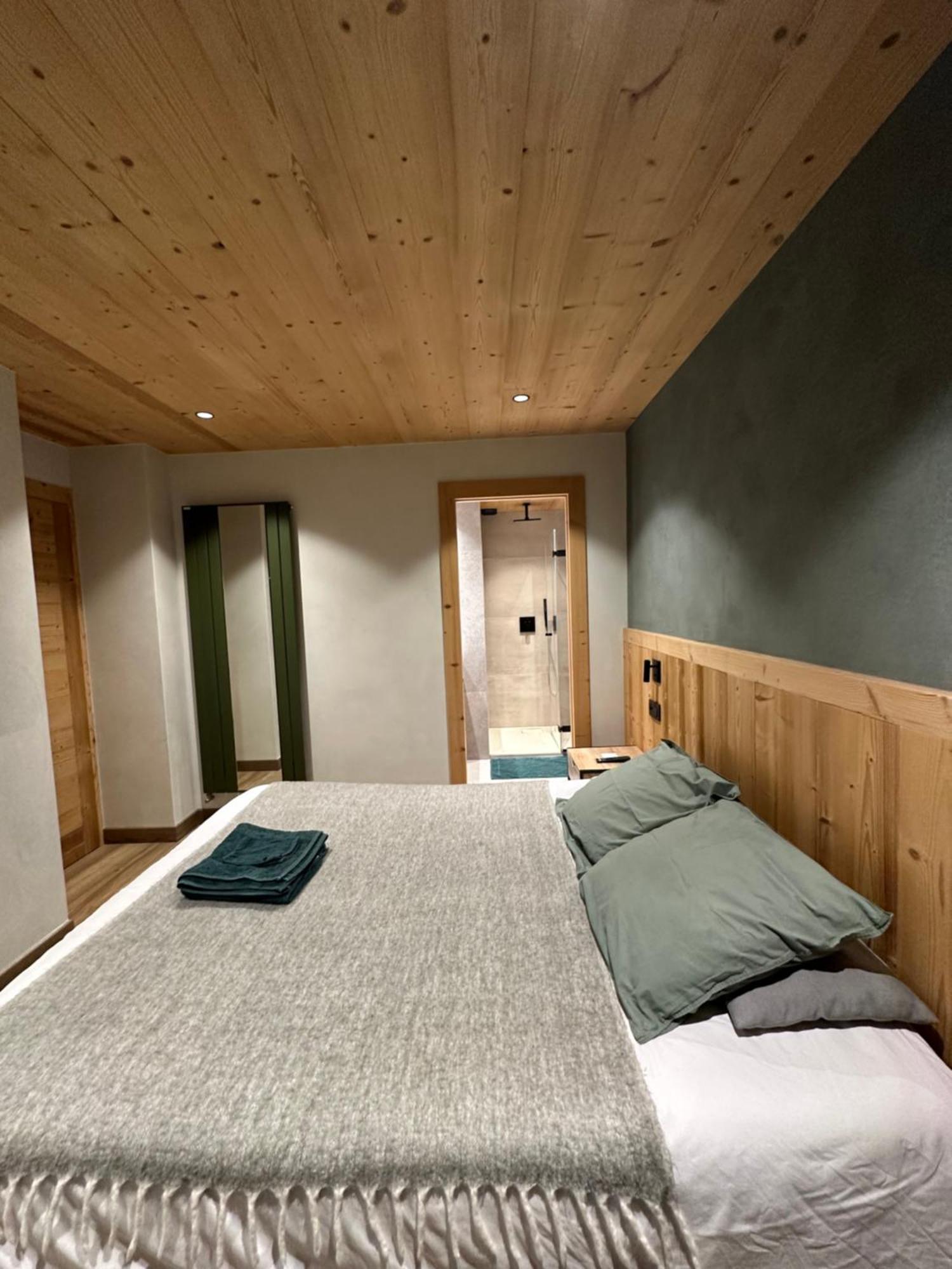 Luxueux Appartement T4 - Lac 5 Min - Parkings Privatifs - Vue Lac Et Montagne Annecy Extérieur photo