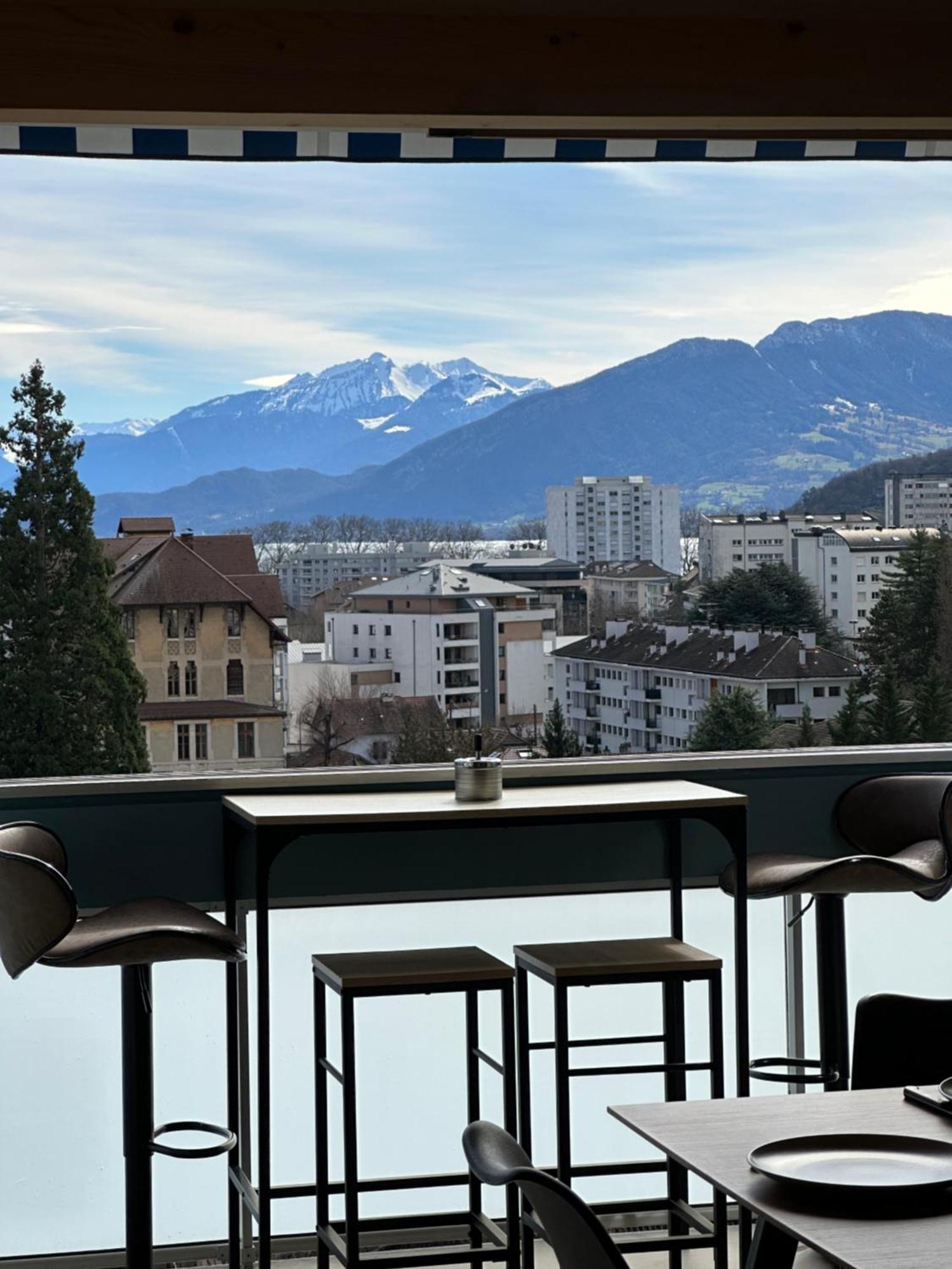 Luxueux Appartement T4 - Lac 5 Min - Parkings Privatifs - Vue Lac Et Montagne Annecy Extérieur photo